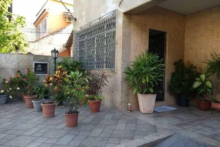 Casa à venda com 441m², 3 quartos e 4 vagas