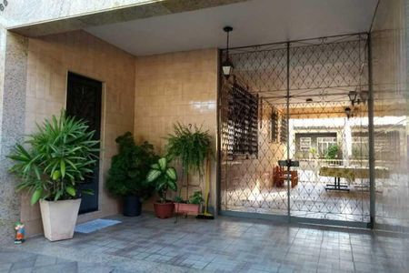 Casa à venda com 441m², 3 quartos e 4 vagas