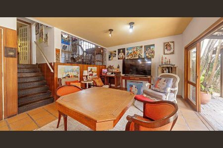 Casa à venda com 3 quartos, 250m² em Alphaville, Santana de Parnaíba