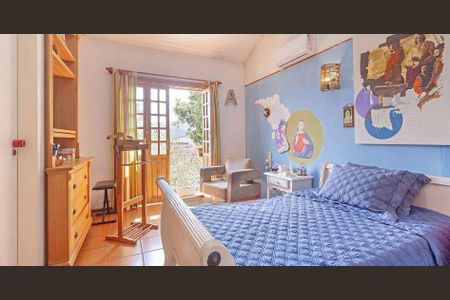 Casa à venda com 3 quartos, 250m² em Alphaville, Santana de Parnaíba