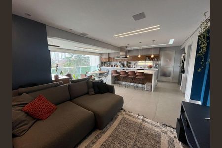 Apartamento à venda com 3 quartos, 107m² em Vila Lucia Elvira, São Paulo
