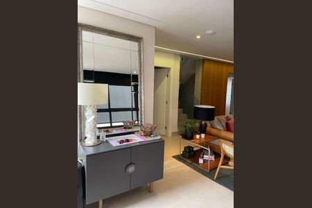 Casa à venda com 4 quartos, 650m² em Tamboré, Santana de Parnaíba