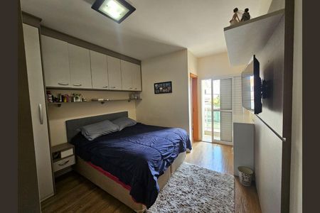 Casa à venda com 3 quartos, 111m² em Vila Firmiano Pinto, São Paulo