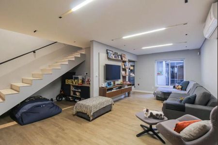Casa à venda com 3 quartos, 143m² em Brooklin, São Paulo