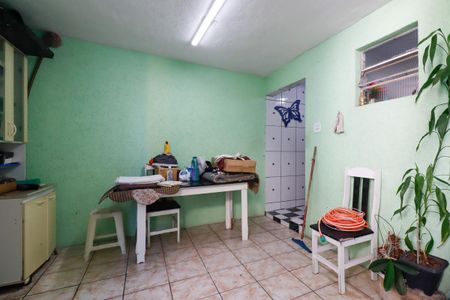 Casa à venda com 130m², 2 quartos e 2 vagasÁrea de Serviço