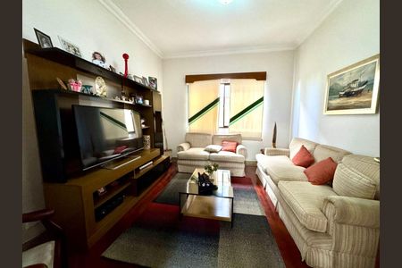 Casa à venda com 4 quartos, 300m² em Parque dos Passaros, São Bernardo do Campo