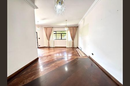 Casa à venda com 3 quartos, 175m² em Parque dos Passaros, São Bernardo do Campo