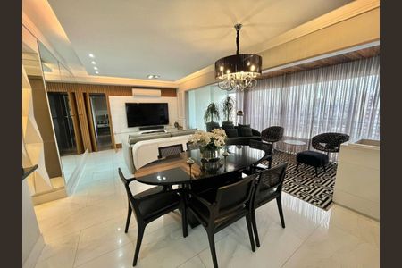 Apartamento à venda com 3 quartos, 126m² em Mooca, São Paulo