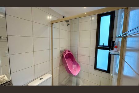 Apartamento à venda com 130m², 3 quartos e 2 vagas Apartamento à venda com 130m², 3 quartos e 2 vagasBanheiro da Suíte 2