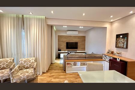 Apartamento à venda com 130m², 3 quartos e 2 vagas Apartamento à venda com 130m², 3 quartos e 2 vagasSala