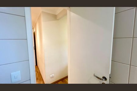 Apartamento à venda com 130m², 3 quartos e 2 vagas Apartamento à venda com 130m², 3 quartos e 2 vagasBanheiro da Suíte 1