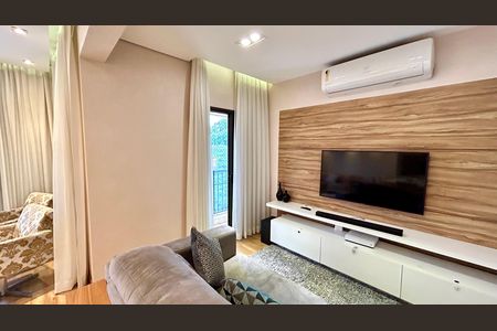 Apartamento à venda com 130m², 3 quartos e 2 vagas Apartamento à venda com 130m², 3 quartos e 2 vagasSala