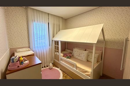Apartamento à venda com 130m², 3 quartos e 2 vagas Apartamento à venda com 130m², 3 quartos e 2 vagasQuarto Suíte 2
