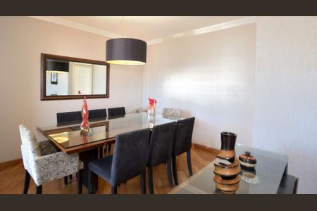 Apartamento à venda com 169m², 4 quartos e 3 vagas