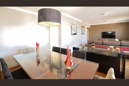 Apartamento à venda com 169m², 4 quartos e 3 vagas