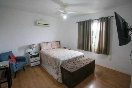 Casa de Condomínio à venda com 3 quartos, 220m² em Taquara, Rio de Janeiro