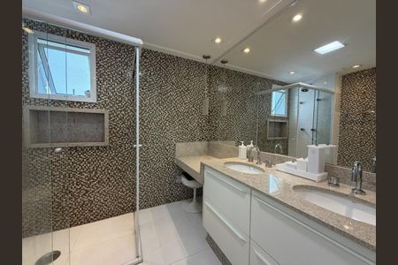 Apartamento à venda com 172m², 3 quartos e 3 vagas