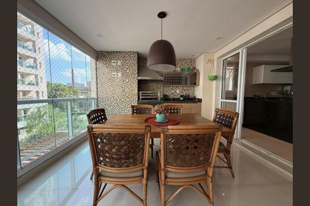 Apartamento à venda com 172m², 3 quartos e 3 vagas