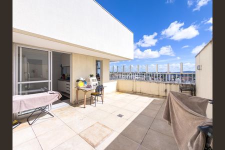 Apartamento à venda com 110m², 3 quartos e 2 vagasTerraço Linear