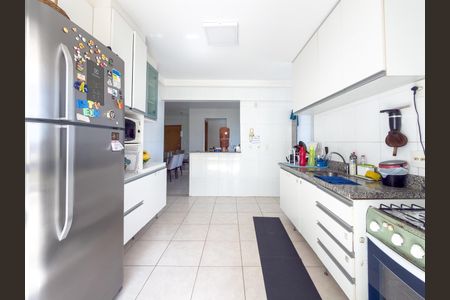 Apartamento à venda com 110m², 3 quartos e 2 vagasCozinha