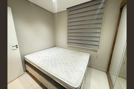 Apartamento à venda com 57m², 2 quartos e 1 vaga