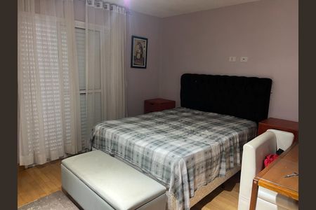 Casa à venda com 200m², 3 quartos e 4 vagasFoto 24