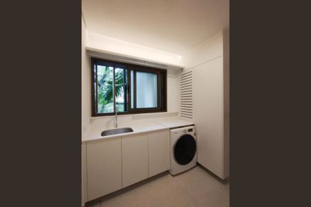 Apartamento à venda com 195m², 2 quartos e 2 vagas