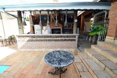 Casa para alugar com 700m², 6 quartos e 20 vagasVaranda gourmet