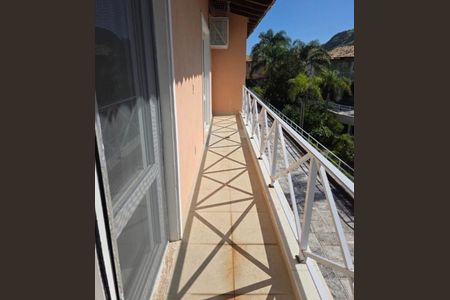 Casa à venda com 312m², 4 quartos e 3 vagas