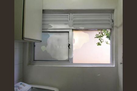 Apartamento à venda com 2 quartos, 49m² em Vila Alóis, São Paulo