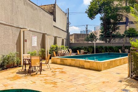 Apartamento para alugar com 55m², 2 quartos e sem vagaPiscina