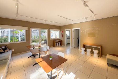 Apartamento para alugar com 55m², 2 quartos e sem vagaSalão de Festas