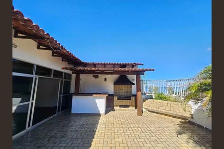 Apartamento à venda com 292m², 4 quartos e 2 vagas