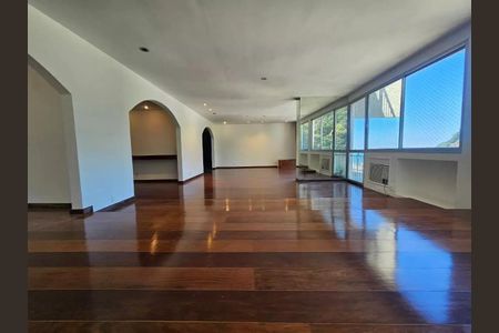 Apartamento à venda com 292m², 4 quartos e 2 vagas