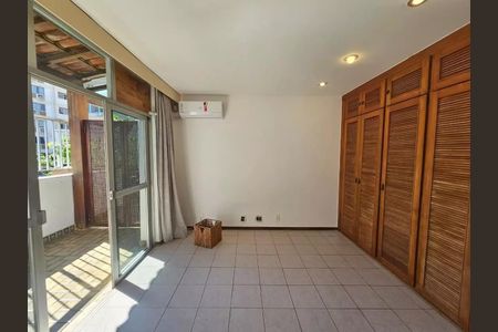 Apartamento à venda com 292m², 4 quartos e 2 vagas