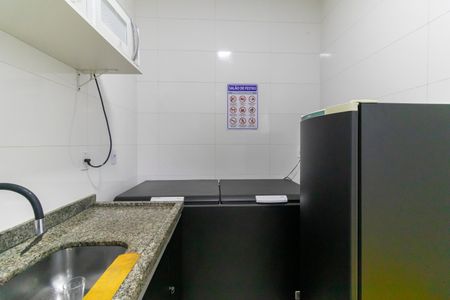 Apartamento para alugar com 44m², 2 quartos e 1 vaga Apartamento para alugar com 44m², 2 quartos e 1 vagaÁrea comum - Salão de festas