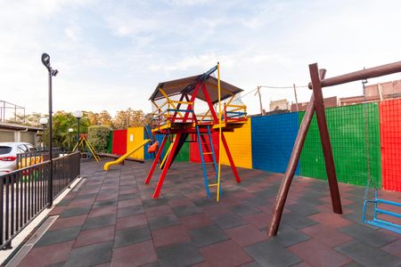 Apartamento para alugar com 44m², 2 quartos e 1 vagaÁrea comum - Playground