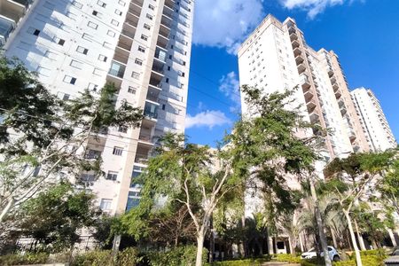 Apartamento à venda com 82m², 3 quartos e 2 vagasFachada