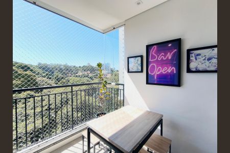 Apartamento à venda com 82m², 3 quartos e 2 vagasVaranda