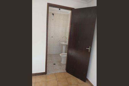 Casa para alugar com 3 quartos, 280m² em Jardim Daysy, São Paulo