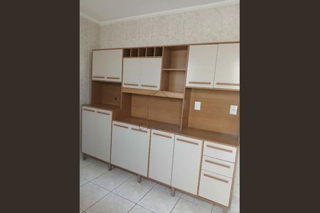 Casa para alugar com 3 quartos, 280m² em Jardim Daysy, São Paulo