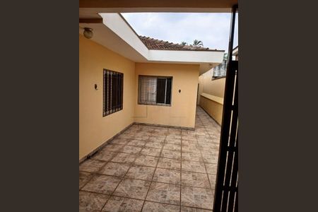 Casa para alugar com 3 quartos, 280m² em Jardim Daysy, São Paulo