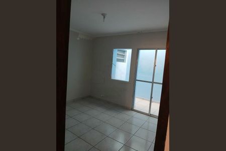 Casa para alugar com 3 quartos, 280m² em Jardim Daysy, São Paulo