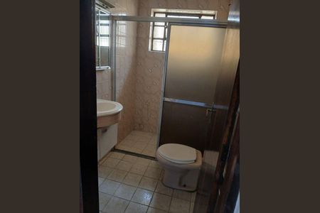 Casa para alugar com 3 quartos, 280m² em Jardim Daysy, São Paulo