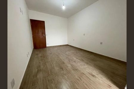 Casa à venda com 3 quartos, 93m² em Vila Guedes, São Paulo