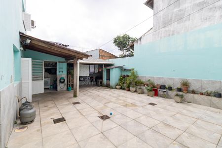 Casa à venda com 356m², 4 quartos e 2 vagasQuintal