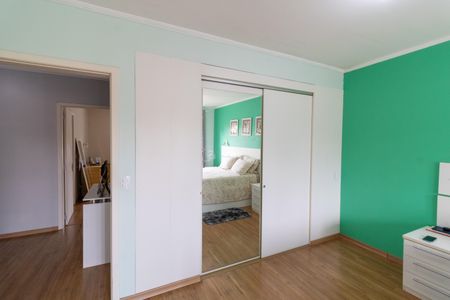 Casa à venda com 356m², 4 quartos e 2 vagasCloset da suíte 2
