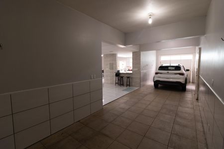 Casa à venda com 356m², 4 quartos e 2 vagasGaragem