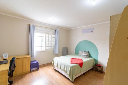 Casa à venda com 356m², 4 quartos e 2 vagasQuarto 2