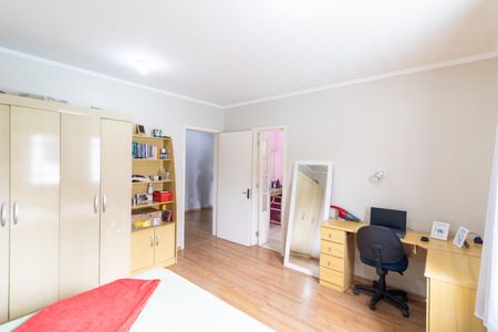 Casa à venda com 356m², 4 quartos e 2 vagasQuarto 2